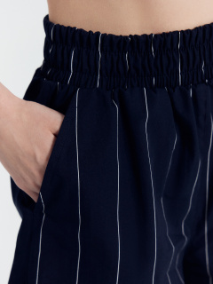 Шорты Mark Formelle 132334/24-25988П-9 белая_полоска_на_т.синем - фото 2