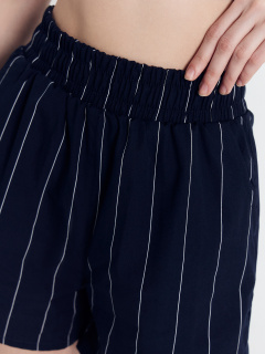 Шорты Mark Formelle 132334/24-25988П-9 белая_полоска_на_т.синем - фото 3