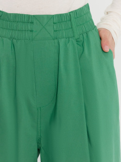 Шорты Mark Formelle 132361/24-26466Ц-9 сосновый_зеленый - фото 4