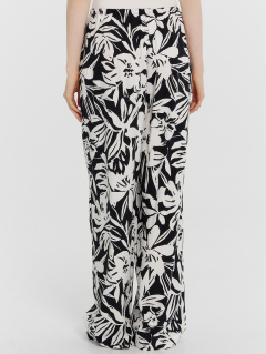 Брюки Mark Formelle 182511/24-27969П-9 белые_цветы_на_черном - фото 3