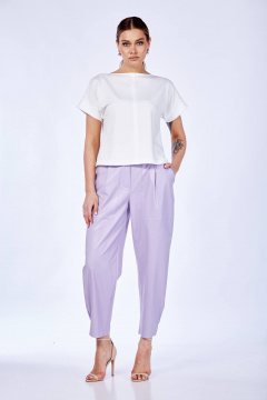 Комплект из топа и брюк из эко-кожи с разрезами и карманами Anastasia 979 молоко/лаванда - фото 1