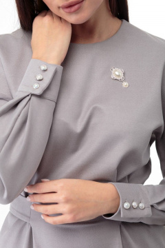 Платье стального оттенка с поясом и пуговицами Anelli 956 серый - фото 3