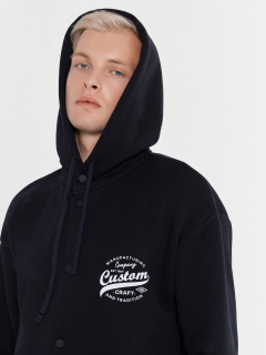 Толстовка Mark Formelle 121171/1/24-3966П-7П черный_печать1_1_сл_на_ЛВ_дет_пер - фото 2