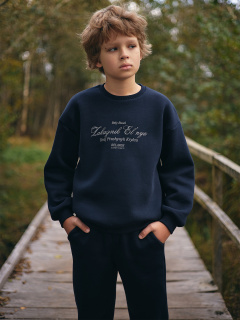 Свитшот Mark Formelle 123447/24-30353П-7П глубокий_синий_печать_1_сл_на_пол_3_сл_на_спинке - фото 1