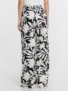 Брюки Mark Formelle 182511/24-32453П-9 цветы_на_молочном - фото 2