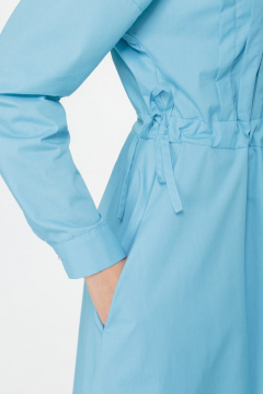 Классическое хлопковое платье-с футляр с складками и карманами Anelli 998 голубой - фото 4