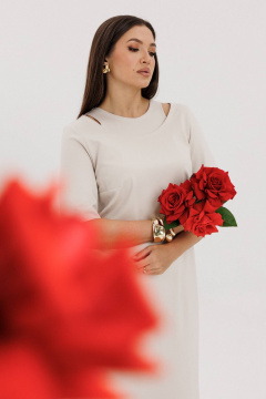 Платье миди из трикотажа с разрезами и изысканным лифом Fantazia Mod 4882 - фото 5