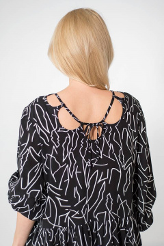 Черное летнее платье свободного силуэта из вискозы с вырезом Avila 0845 черный - фото 4