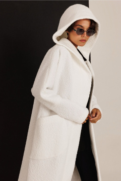 Пальто из искусственного меха с капюшоном и карманами в стиле на каждый день DILIA 0641-1 кремовый - фото 2