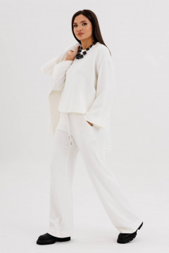 Белый спортивный костюм из эффектного трикотажа вельвета Fantazia Mod 5048 - фото 4