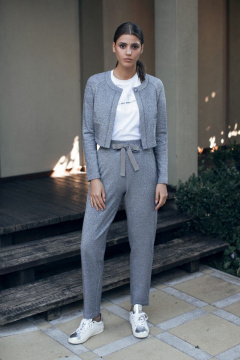 Короткий трикотажный жакет из хлопка с накладными карманами Alena Goretskaya A1653/4 - фото 1