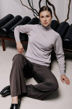 Серый трикотажный свитер с высоким воротником-ластик Полесье С3433-17 7С1582-Д43 158,164 ангора - фото 2