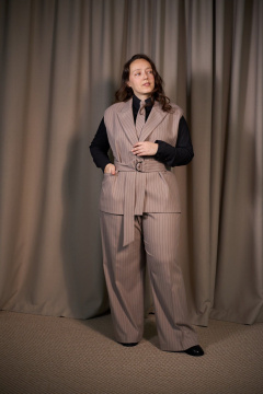 Брюки, жилет, галстук ALIN 6005.1 тёмный_беж_в_полоску - фото 1