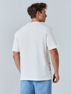 Футболка Mark Formelle 111846/25-4915П-0 св.молочный_печать4_2_сл_на_пол - фото 2