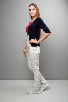 Блуза прямого силуэта с фигурной горловиной и рукавом ¾ Mita ЖМ1048 черно-красный-белый - фото 2