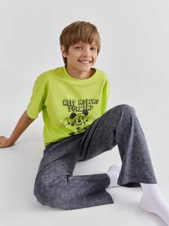 Брюки, футболка Mark Formelle 563337/25-40743ПП-0 дикий_лайм_потертости_на_графите_3_сл_на_пол_2_сл_ - фото 1