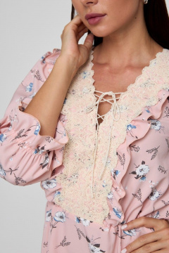 Платье стиль беби-долл с рюшей и кружевной отделкой Anelli 1023 пудра_цветы - фото 4