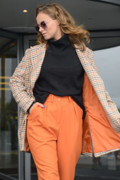 Зауженные брюки из текстиля с боковыми карманами и разрезами Anna Majewska 1494 - фото 3