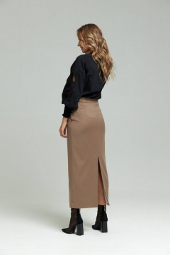 Демисезонная блузка с вышивкой и коротким рукавом SandyNa 130413 черный - фото 5