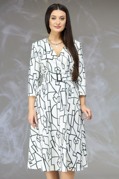 Платье полуприлегающего силуэта с имитацией запаха Angelina & Сo 621 бело-черный - фото 1