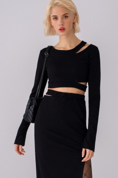 Джемпер асимметричный укороченный из трикотажа PiRS 3544 черный - фото 1
