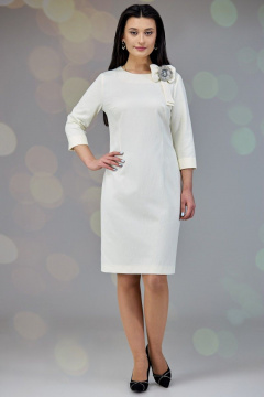 Платье прямое с украшением и съемным поясом Angelina & Сo 649 молочный - фото 1