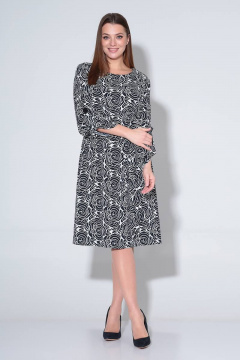 Демисезонное платье из текстиля с нагрудными вытачками Liona Style 826 синие_цветы_на_светлом - фото 1