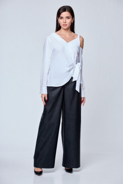 Блуза с имитацией запаха, с кокетчаными складками и пуговицами Anelli 1177 белый - фото 4