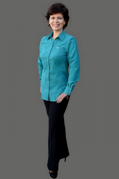 Блуза из хлопка с удлиненной спинкой в демисезонном стиле Таир-Гранд 62133 изумруд - фото 1