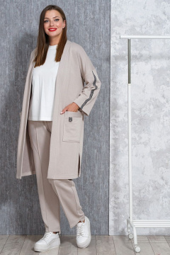 Медея и К 2101 молочный