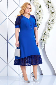 Платье с подрезом и расклешением из ткани и гипюра Ninele 5899 василек - фото 1