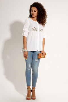 Удлиненная белая блуза с вышивкой и рукавом 3/4 Панда 50243w белый - фото 4