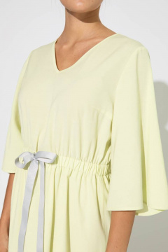 Летнее желтое платье из вискозы и текстиля Femme & Devur 80025 1.46F(170) - фото 4
