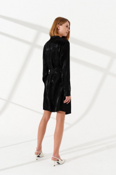 Демисезонное платье с запахом и складками отрезное по линии талии Prestige 4443 черный - фото 3