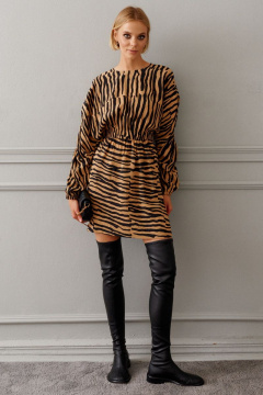 Платье с отрезом, драпировкой и контрастным принтом ANNETE A3220 - фото 1