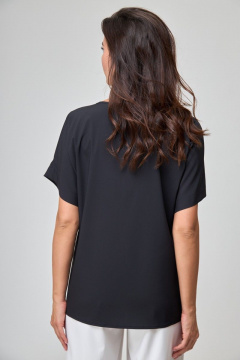 Черная блуза с спущенным плечом и отворотами Anelli 1082 черный - фото 2