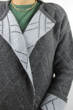 Демисезонный жакет из шерсти с разрезами по бокам Полесье С2758-18 9С0348-Д43 158,164 шифер - фото 3