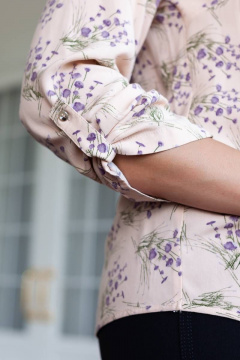 Блуза из вискозы и текстиля в мультиколор для повседневного стиля Femme & Devur 70048 3.34F(170) - фото 4