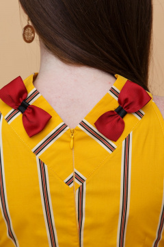 Платье без рукавов миди из текстиля с расклешенной юбкой Domna 414(164) желтый - фото 5