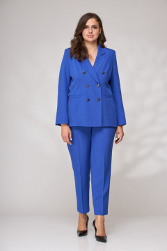 Синий костюм из жакета и брюк для делового стиля Andina city 9006 василек - фото 2