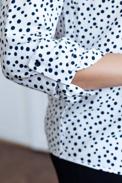 Белая демисезонная блуза из вискозы с разрезами Femme & Devur 70048 3.73F(170) - фото 4