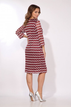 Платье круглогодичное ажурное полуприлегающего силуэта TAiER 819 бордовый/зигзаг - фото 4
