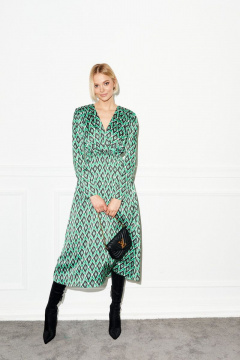 Платье на резинке с складками и V-образным вырезом ANNETE A3283 - фото 4