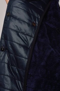 Стеганое пальто свободного силуэта с английским воротником Femme & Devur 70444 1.36F(170) - фото 4