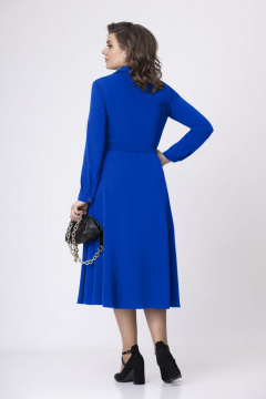Элегантное платье из костюмно-плательной ткани с поясом Avanti 1454-1 - фото 2