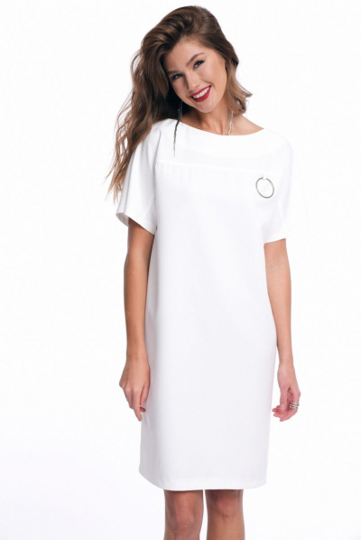 Платье свободного кроя с кольцами и фигурным вырезом KaVaRi 1010.4 молочный - фото 3