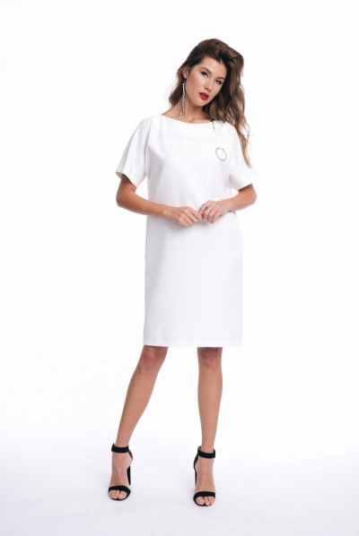 Платье свободного кроя с кольцами и фигурным вырезом KaVaRi 1010.4 молочный - фото 7