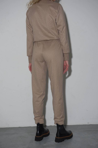 Брюки зауженные трикотажные с поясом и манжетой Femme & Devur 9941 1.29F(170) - фото 3