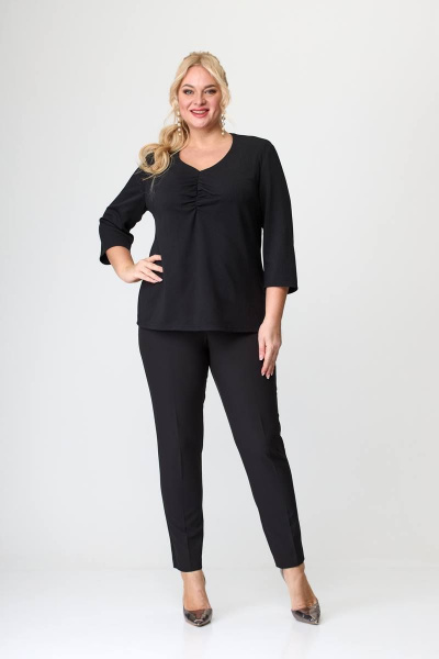 Демисезонный трикотажный джемпер с V-образным вырезом Avenue 0308 черный - фото 1