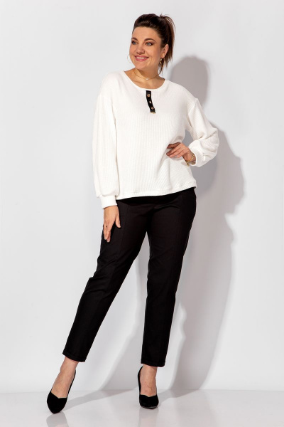 Демисезонная блуза из трикотажа с лентой BegiModa 4055 молочный - фото 3